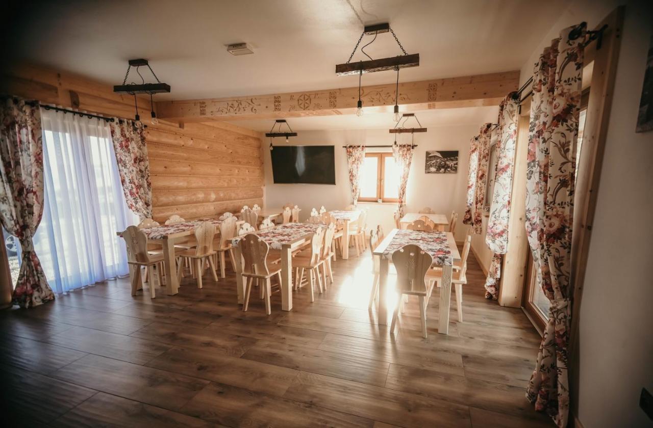 Tarasowka U Zajaca Bed and Breakfast Czerwienne Buitenkant foto