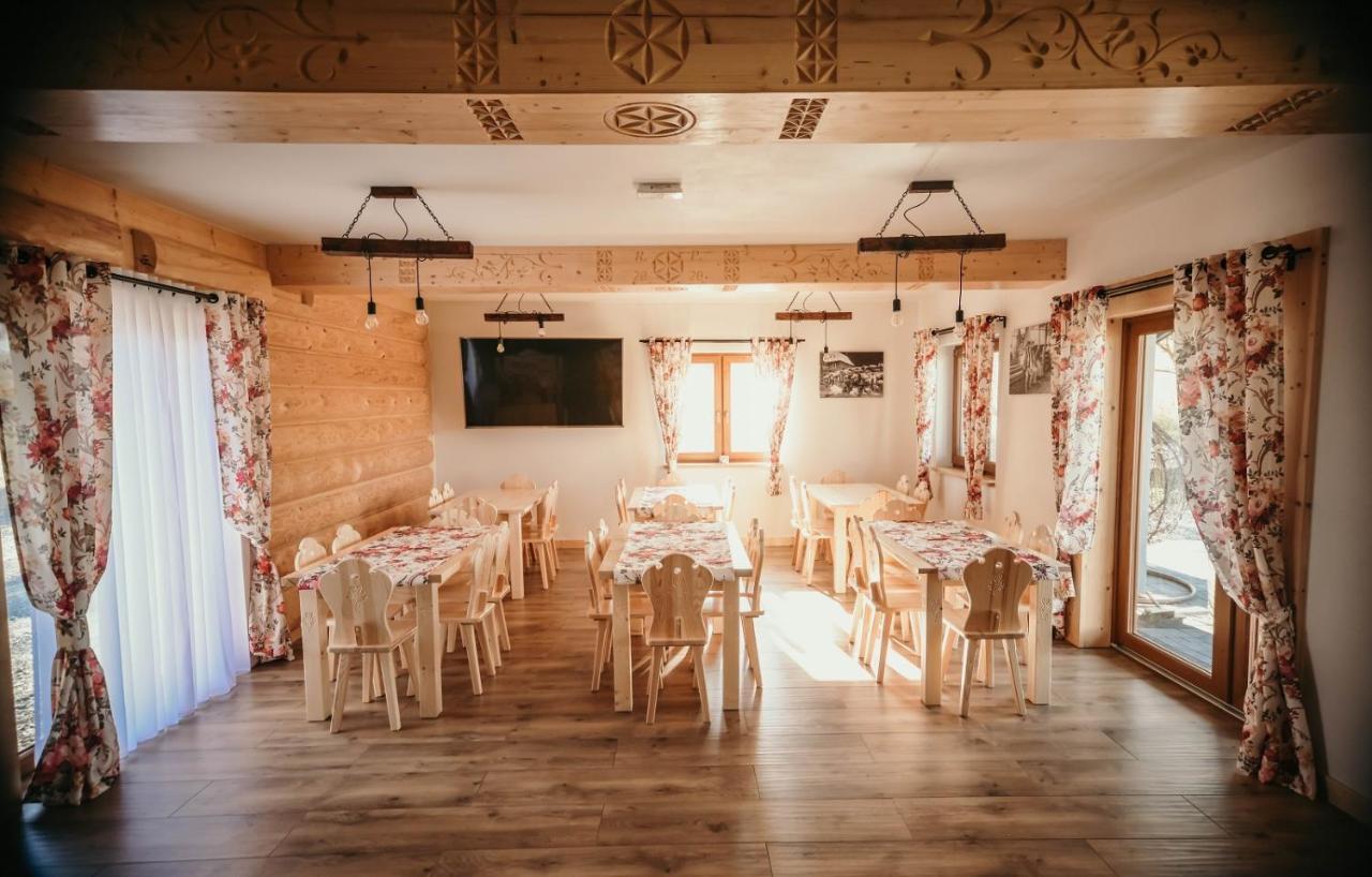 Tarasowka U Zajaca Bed and Breakfast Czerwienne Buitenkant foto