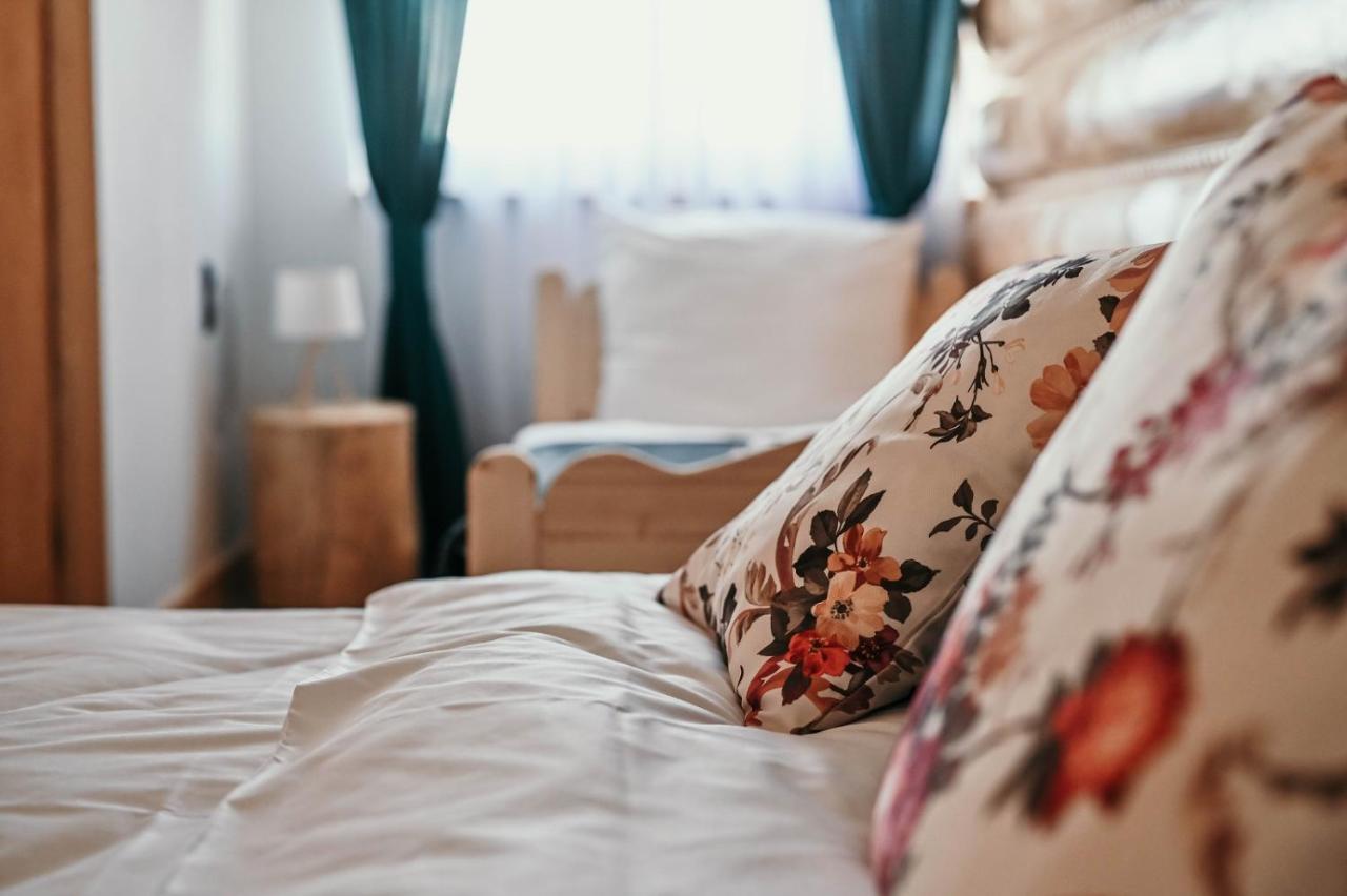 Tarasowka U Zajaca Bed and Breakfast Czerwienne Buitenkant foto