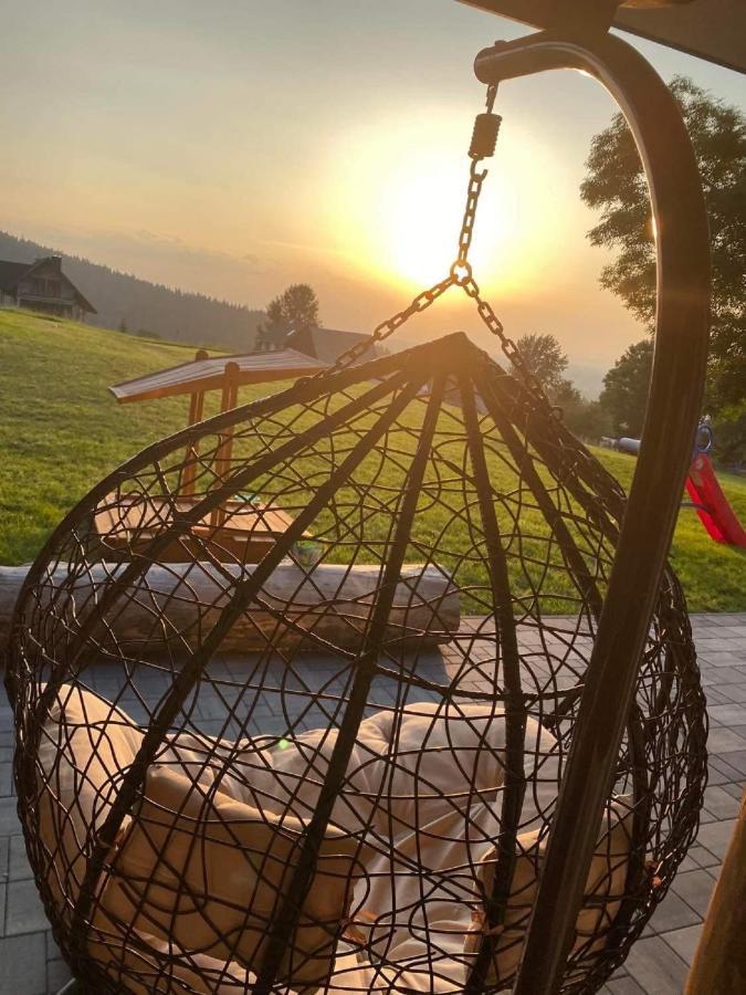 Tarasowka U Zajaca Bed and Breakfast Czerwienne Buitenkant foto